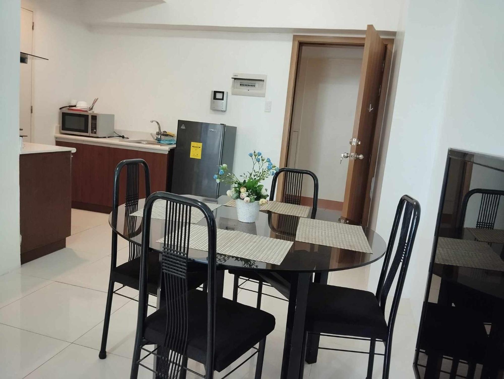 Roxas Blvd Stunning Studio Condo Near Us Embassy Manila Bagian luar foto
