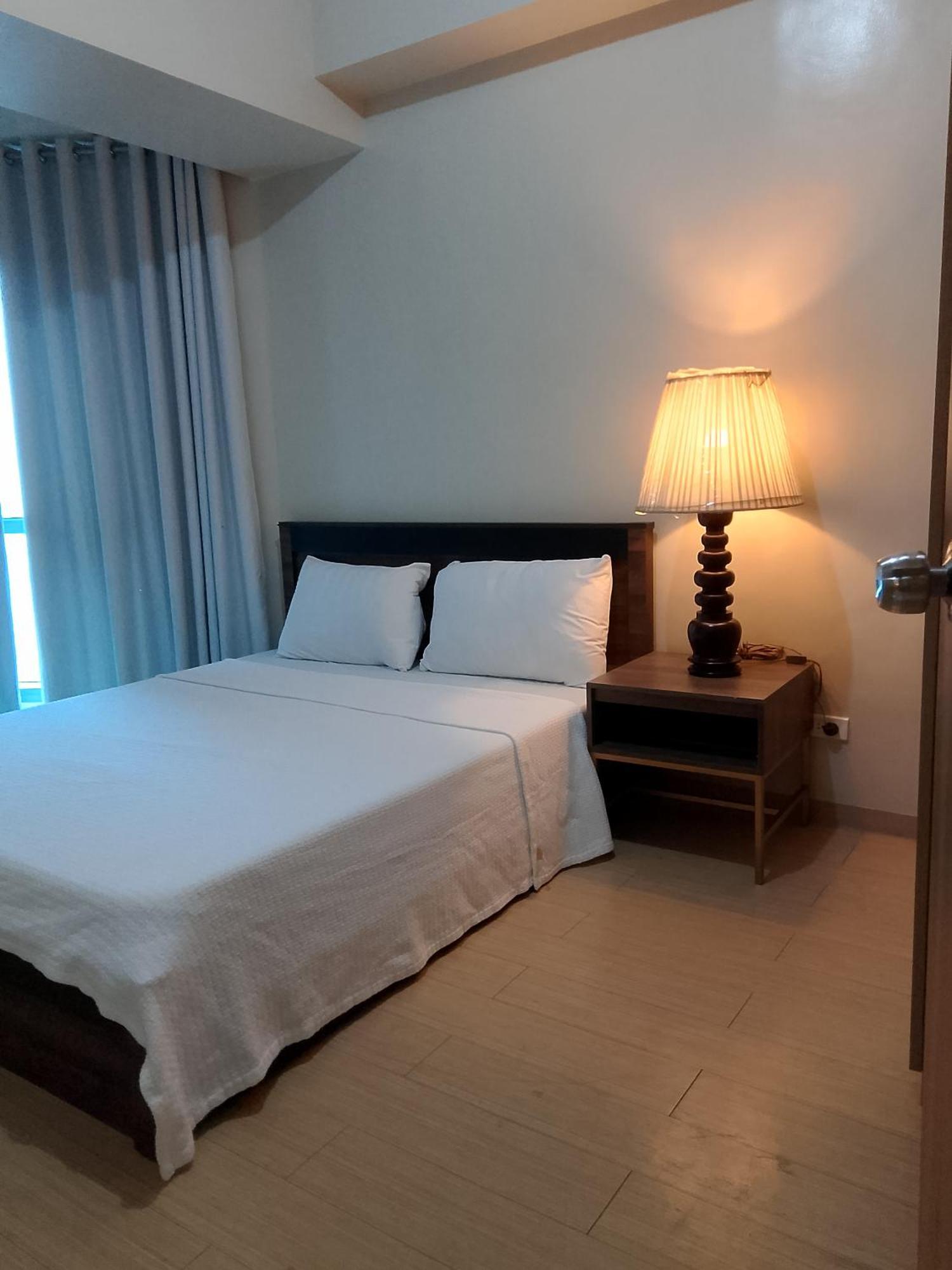 Roxas Blvd Stunning Studio Condo Near Us Embassy Manila Bagian luar foto